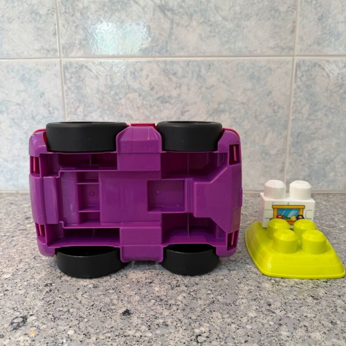 Mega Bloks First Builders Catie Convertible Car like new with blocks