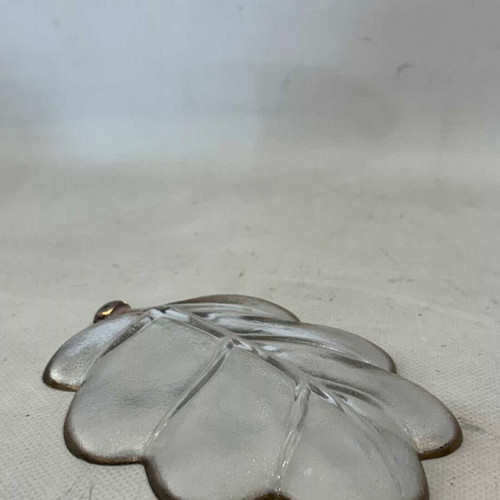 Set of 6 vintage glass serving plates used, leaf shape 16x11
