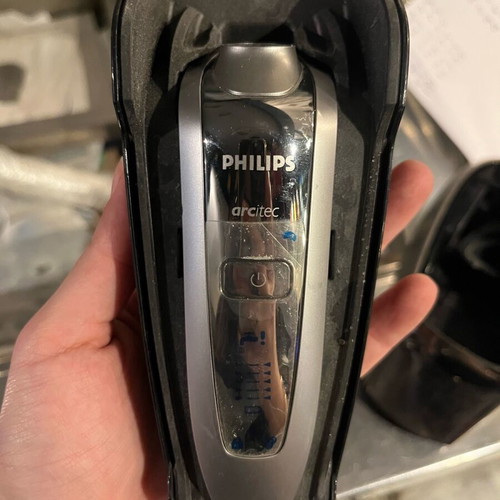 Philips Arcitec shaver used, missing head
