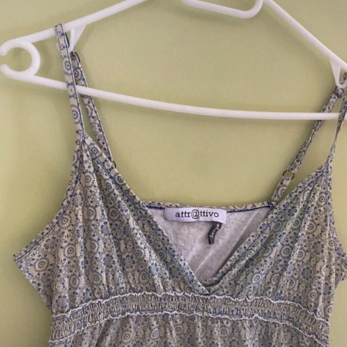 Attrattivo green top like new, size M