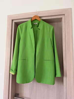 Jacket with trousers new, green Julia Bergovich