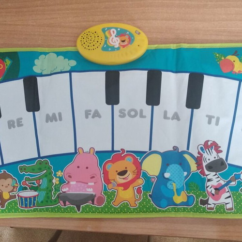 Children's piano toy like new