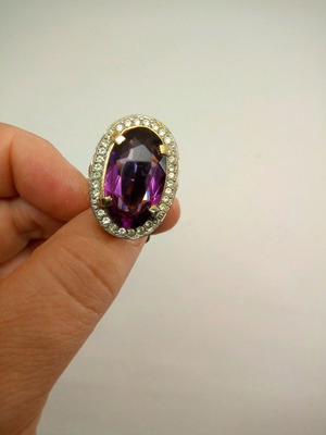 Ring faux purple amethyst type size 16.5 like new with rhinestones