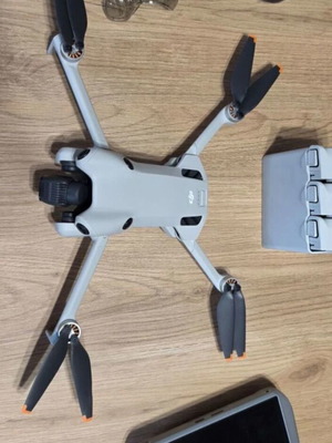 DJI Mini 4 Pro Fly More Combo με DJI RC 2, σαν καινούργιο