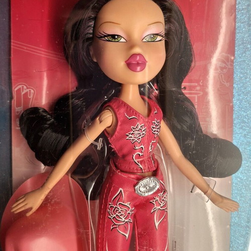 Bratz Sassy Stampede Jade doll with Western Cowgirl outfit, new
