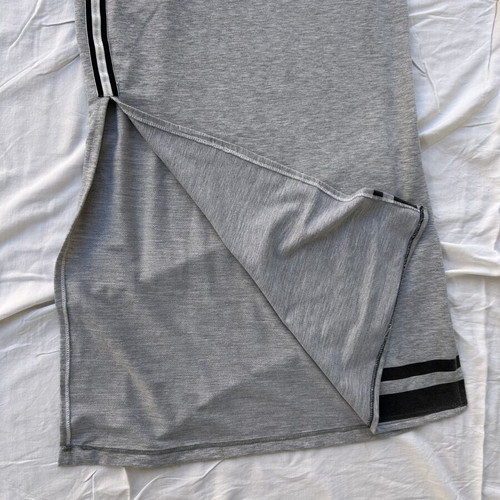 Sleeveless grey maxi dress with Live Fast graphic