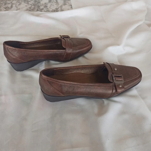 Boxer women's moccasin shoes size 39 like new