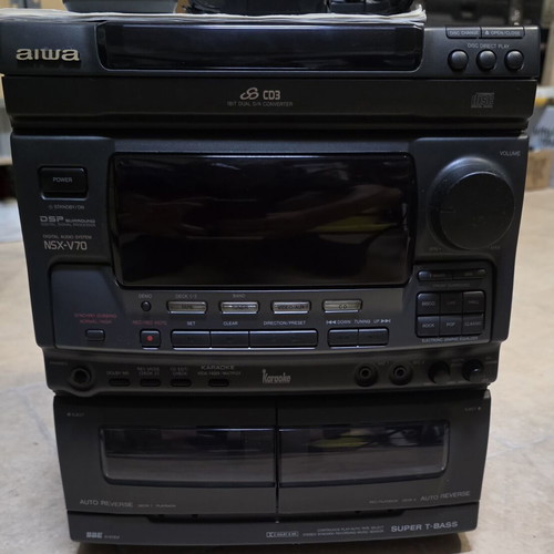 Aiwa NSX-V70 vintage hi-fi system used, partial functionality