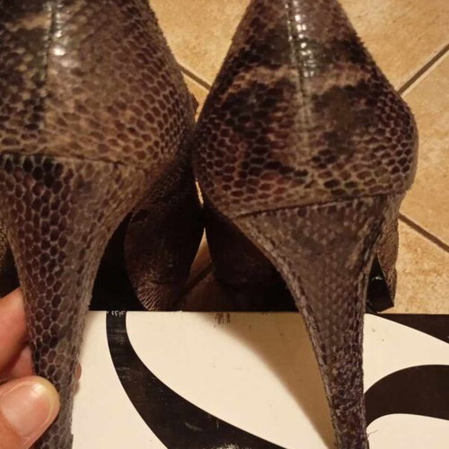 Nine West pumps used, size 40, black and brown