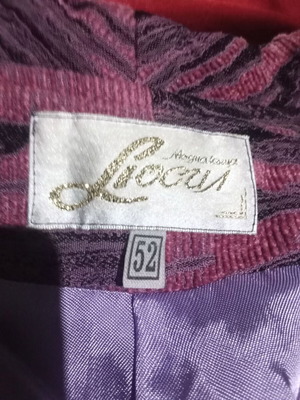 Сако използвано, размер M 38, гръдна обиколка 98 см, велурено