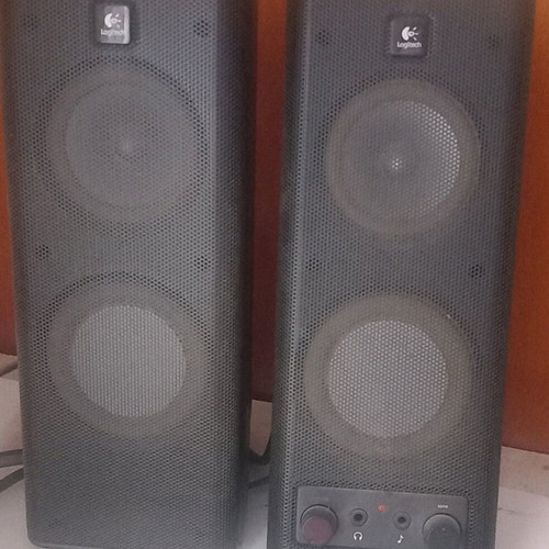 Logitech speakers for desktop computer like new