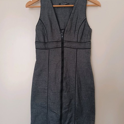 Grey elastic dress Small like new