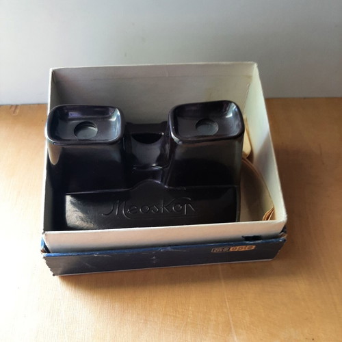 Meopta Meoskop Vintage Stereoscope Slide Projector Like New