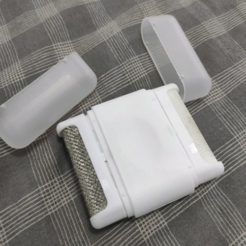 Clothes lint remover size 6 with box