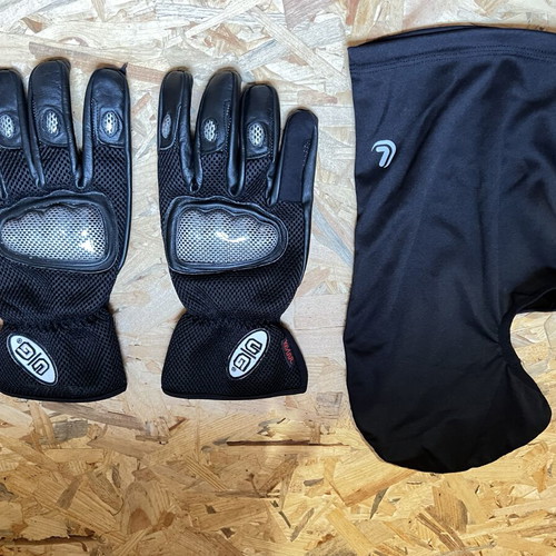 Full face and spring gloves like new