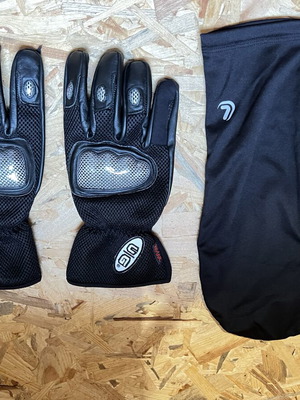 Full face and spring gloves like new