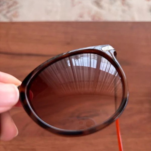 Brown sunglasses
