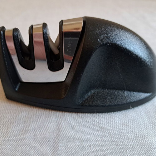 Knife Sharpener new, ideal for stainless steel knives