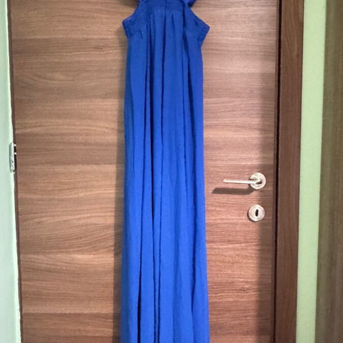 Long blue dress like new with cut out and back transparency size M