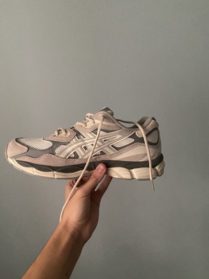 Asics Gel NYC sneakers new, oyster grey, size 44