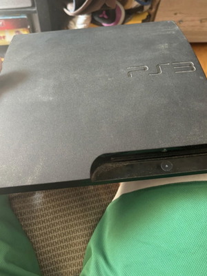 PlayStation 3 (PS3) console without cables