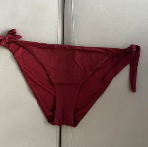 Μαγιο Calzedonia κανονικής κάλυψης