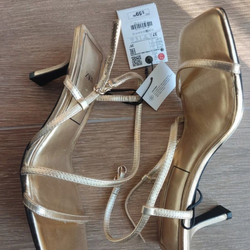 Zara leather sandals new, gold color, size 37
