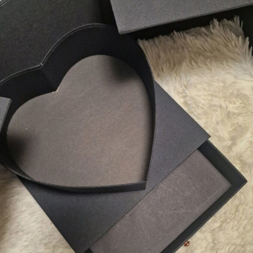 Box with compartments like new, black, ideal for jewelry