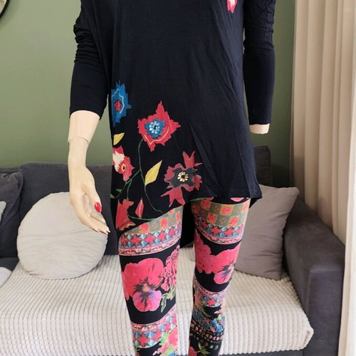 Desigual spring set like new, multicolor