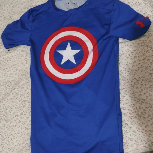 Under Armour Compression Shirt blue like new, size S