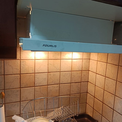Sliding extractor hood like new