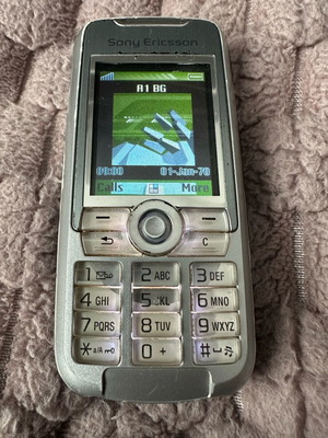 Sony Ericsson k700i used phone