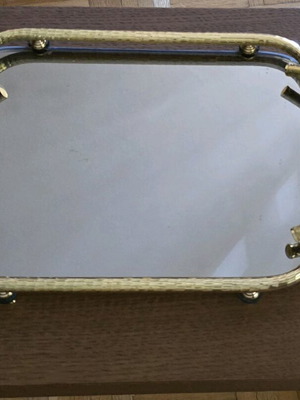 Tray with gold-plated handles and mirror in very good condition