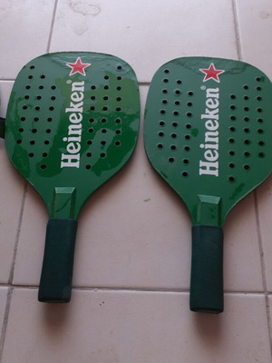 Heineken wooden rackets with plastic case like new