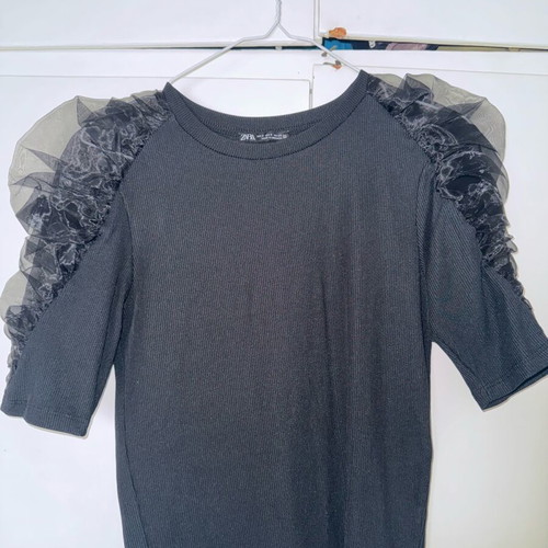 Zara black blouse like new, size S