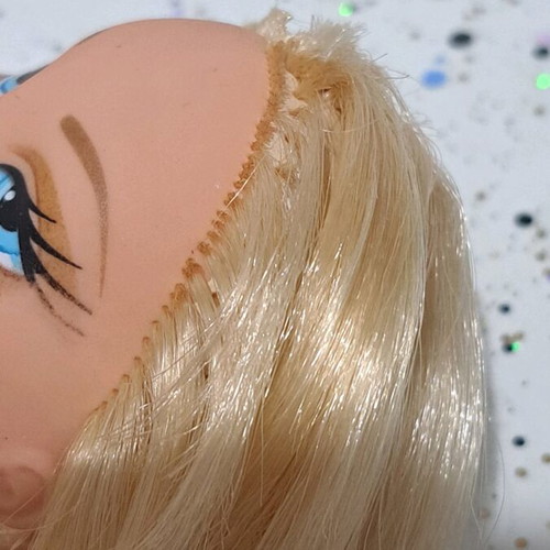 Bratz Oh La La Cloe used nude doll with flaws
