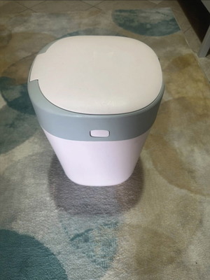 Diaper bin