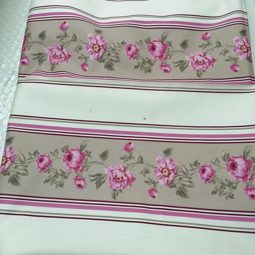Fabric scraps pack of 4 pieces new, suitable for doilies or small curtains
