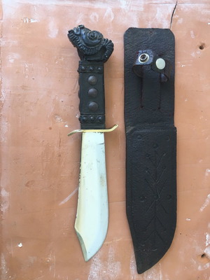 Μαχαίρι χειροποίητο μεταχειρισμένο, μήκος 34εκ, λάμα 19,5εκ