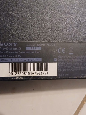 Sony PlayStation 2 (PS2) console