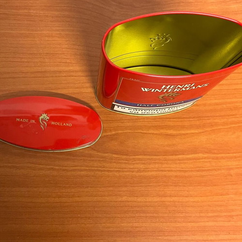 Henri Wintermans metal box used