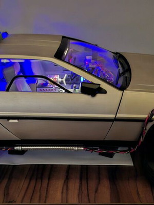DMC Back to the future De Agostini καινούργιο, άριστο λειτουργικό με περιοδικά