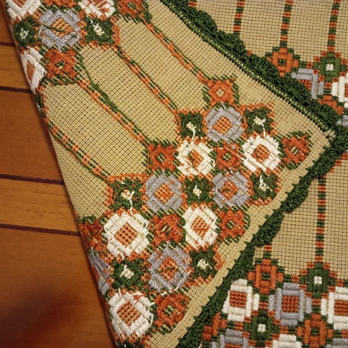 Set of handmade vintage embroideries like new, 1 large and 3 small