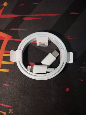 Type-C to Lightning cable 1 meter like new