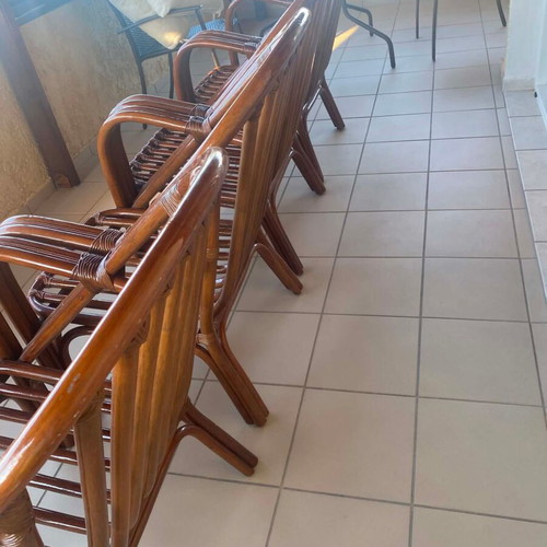 Bamboo chairs set of 4 like new with washable cushions