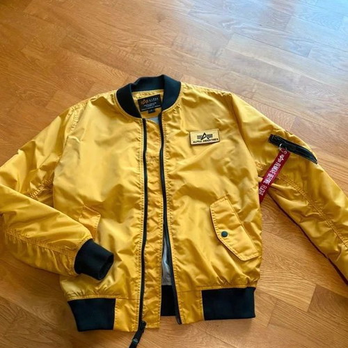 Alpha Industries jacket like new, black and yellow, size M