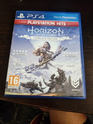 Horizon Zero Dawn Complete Edition PlayStation 4 like new