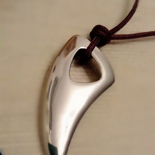 Wolf Tooth Pendant new, stainless steel