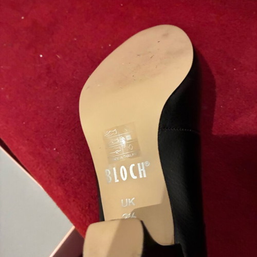 Bloch Latin dance shoes size 35 new, black