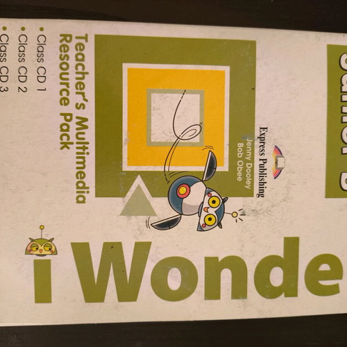 iWonder Junior B CDs like new for book listening